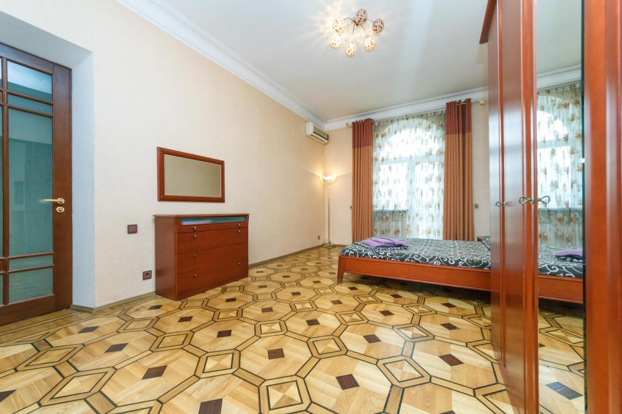 Квартира На Крещатике Kiev Bagian luar foto