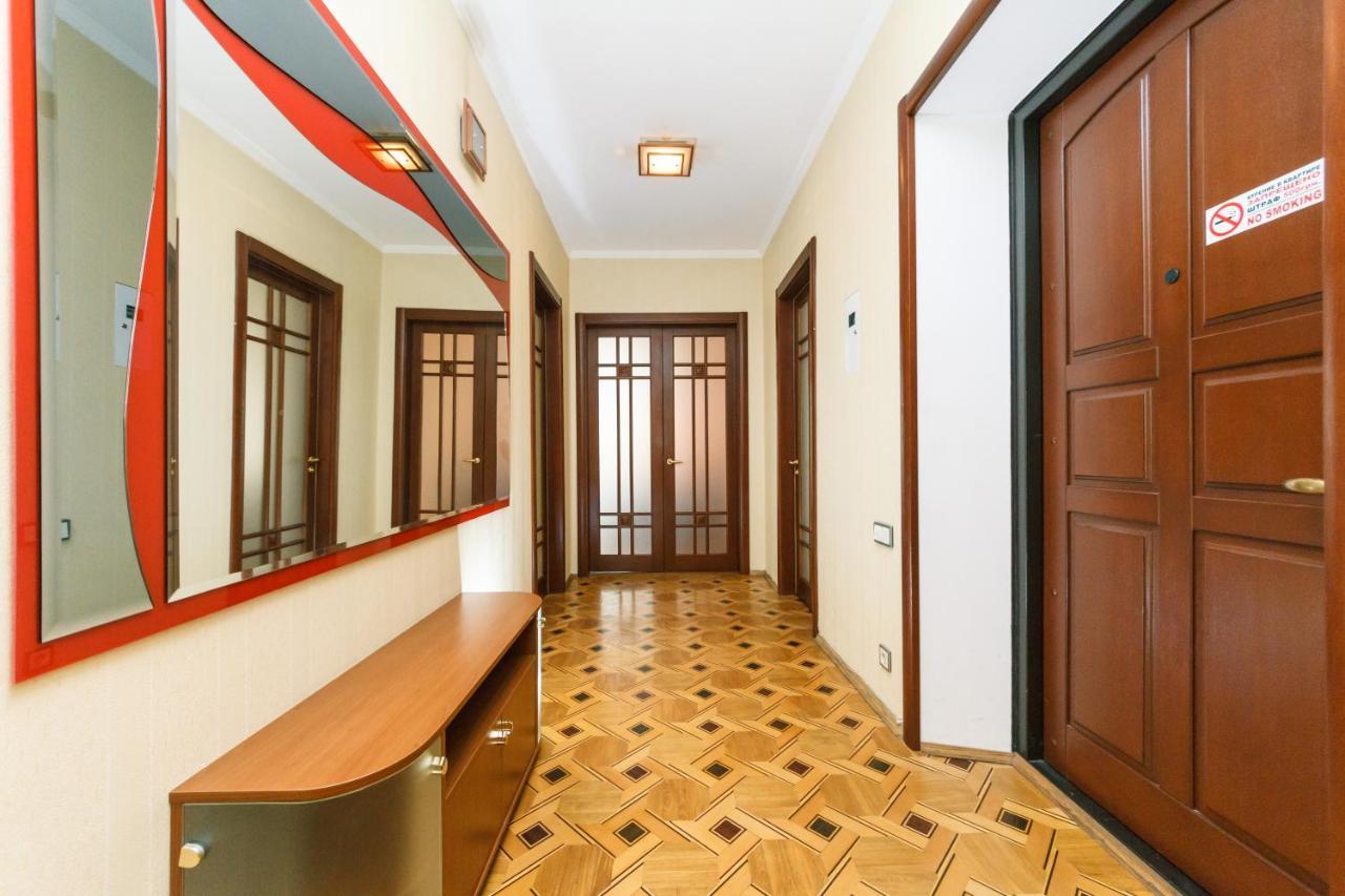 Квартира На Крещатике Kiev Bagian luar foto