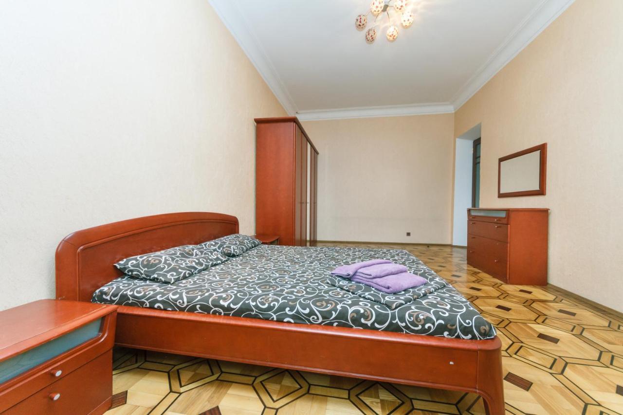 Квартира На Крещатике Kiev Bagian luar foto